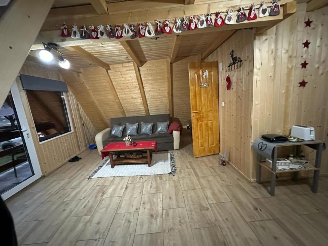 Cabanutze Satic Villa Rucăr Екстериор снимка