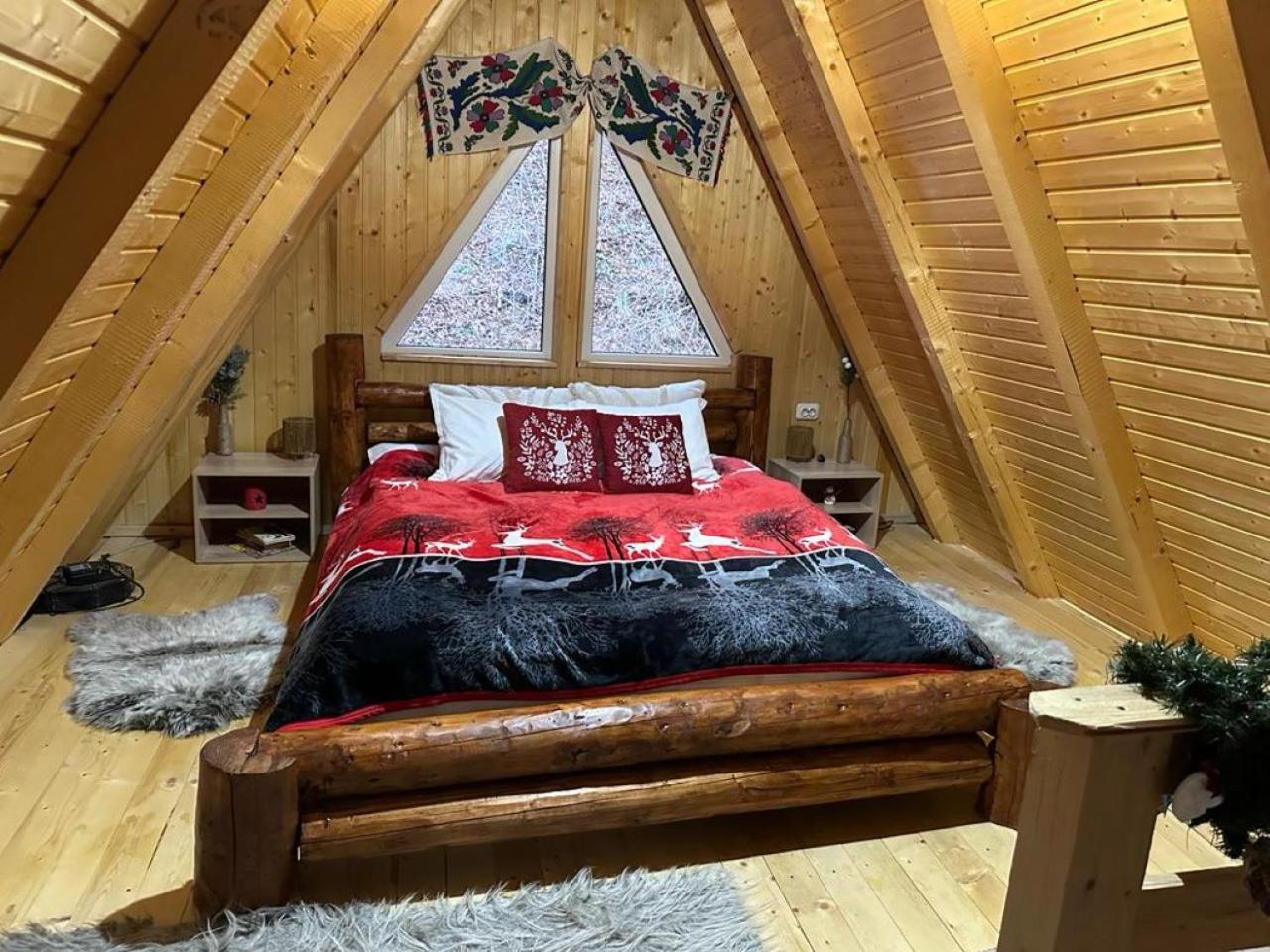 Cabanutze Satic Villa Rucăr Екстериор снимка