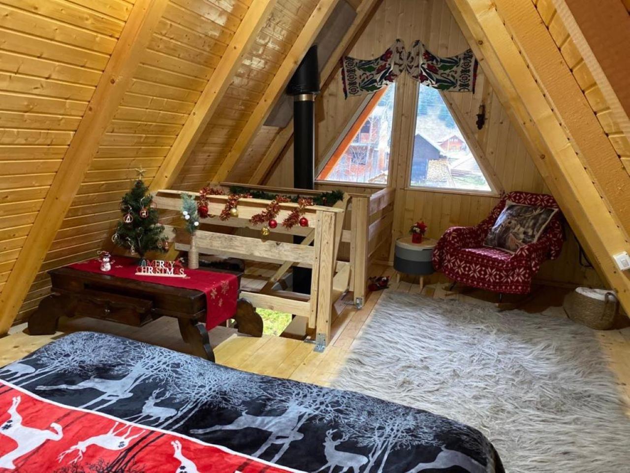 Cabanutze Satic Villa Rucăr Екстериор снимка